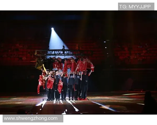 英雄联盟盛宴：深入解析EDG战队背后的强大力量与荣耀之路